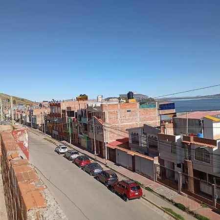 Hostal Vista Al Lago Titicaca Puno Buitenkant foto