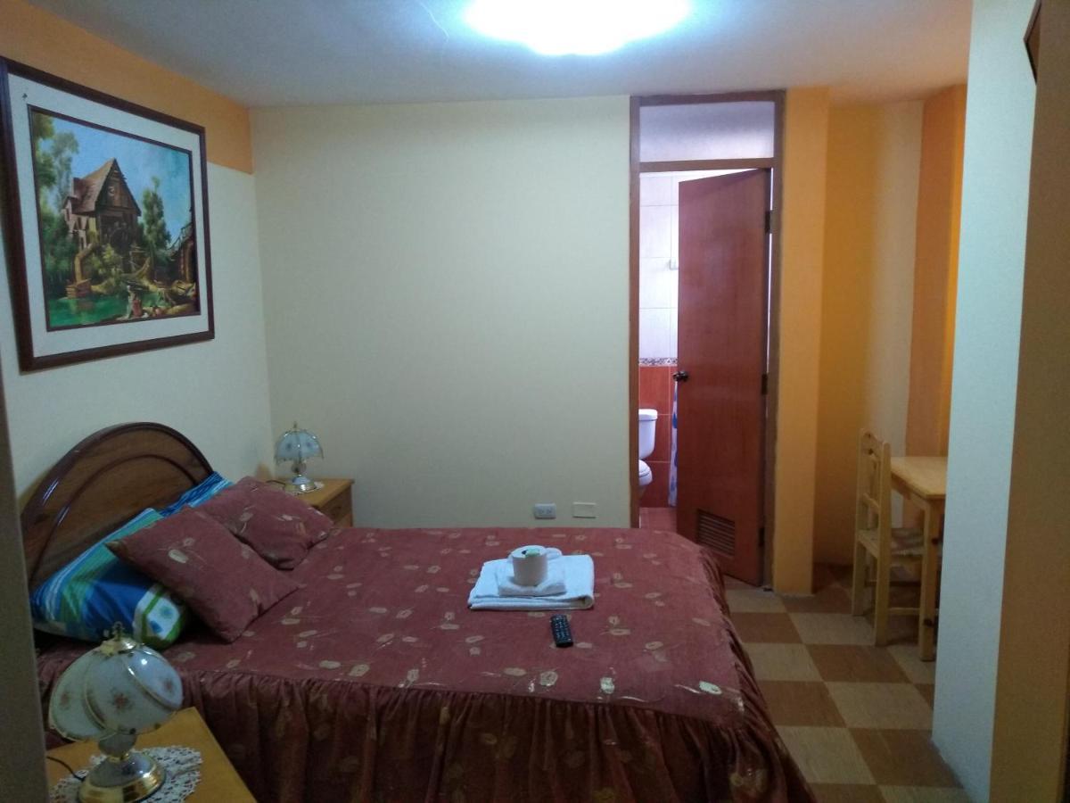 Hostal Vista Al Lago Titicaca Puno Buitenkant foto